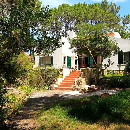 فندق مبيت وإفطار Mauka Ericeira
