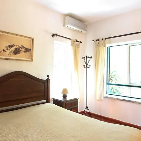 فندق مبيت وإفطار Mauka Ericeira *